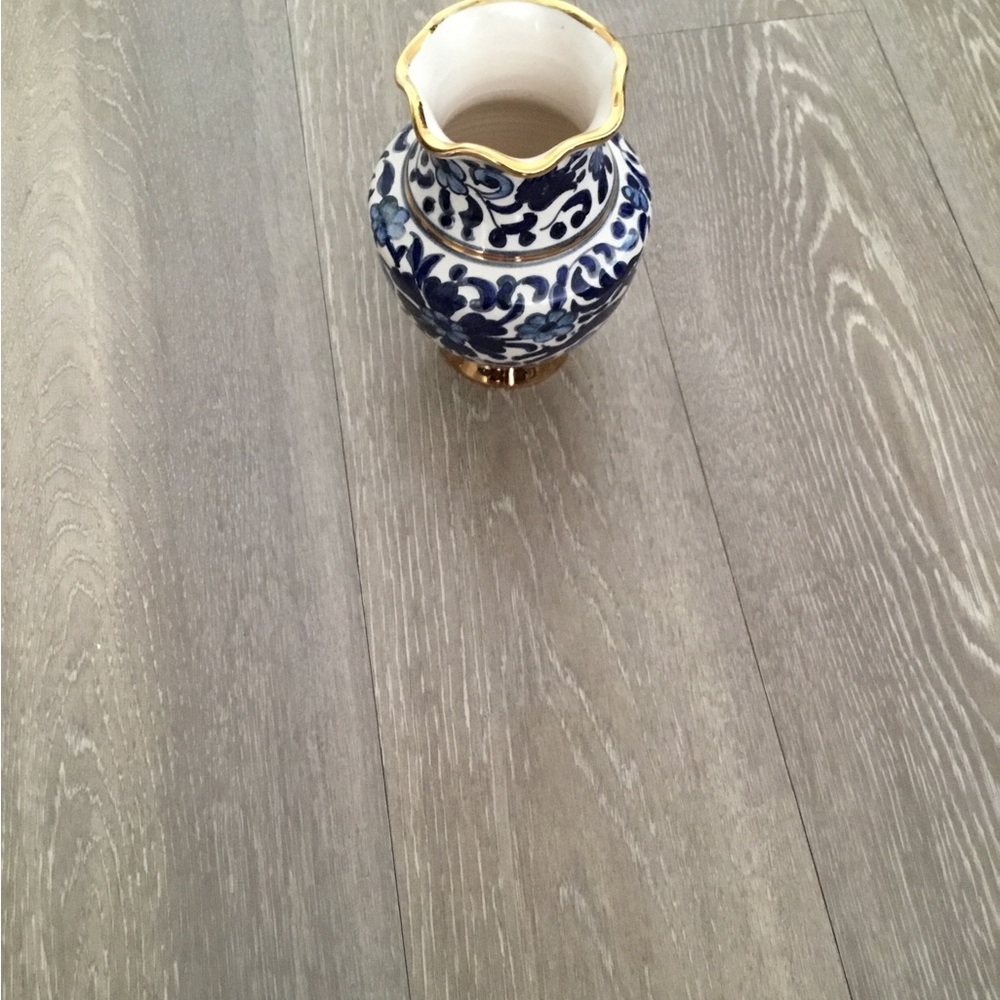Vintage Neofitou Keramik Vase 24K Gold painted Vase $80